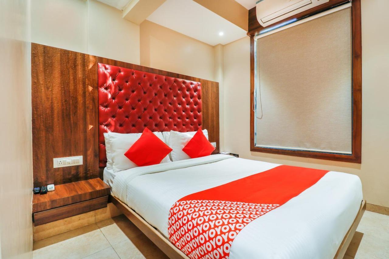 Oyo 70475 Hotel Sea Breeze - Mumbai — Photos 1