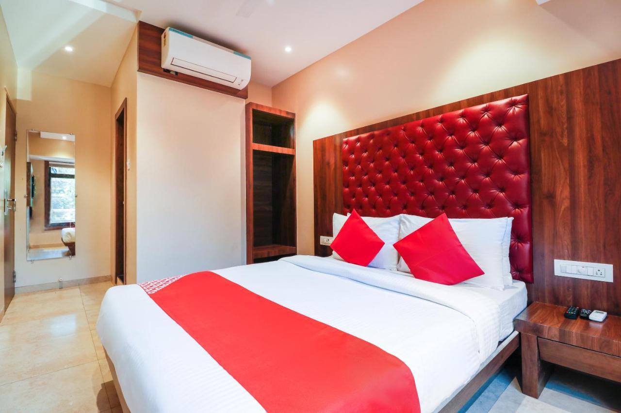 Oyo 70475 Hotel Sea Breeze - Mumbai — Photos 2